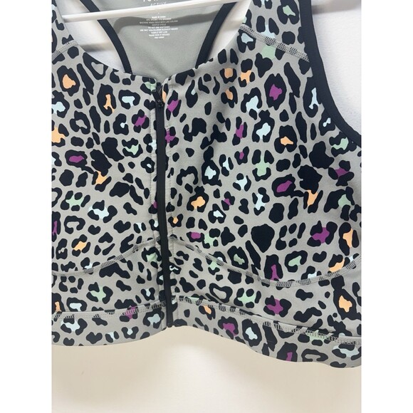 Torrid  Women’s Low-Impact Wireless Zip Front Active Sports Bra Animal Print 3 - Picture 7 of 13